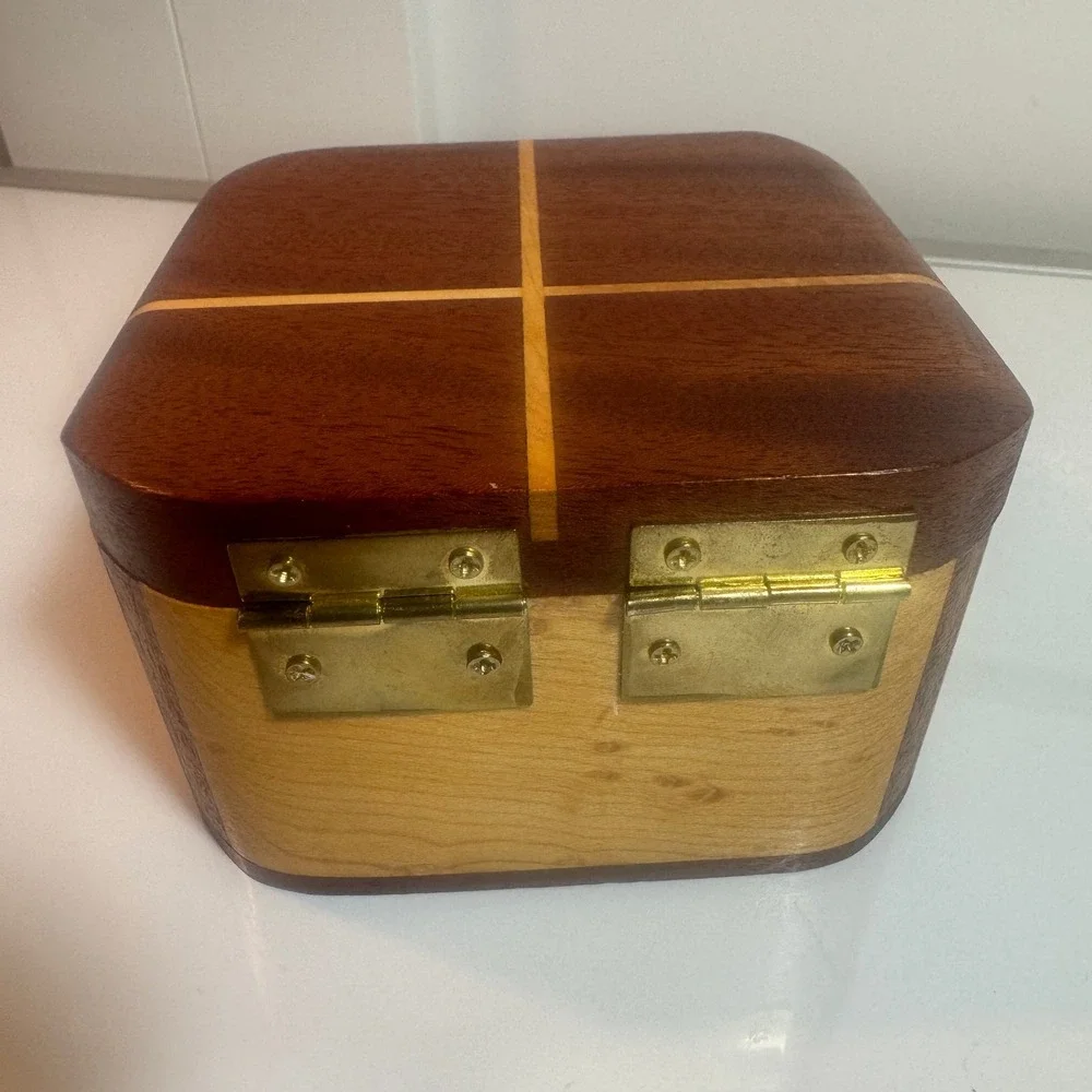 Wooden Keepsake Trinket Box Inlaid Wood Hinged Lid Decorative Storage‎ Jewelry